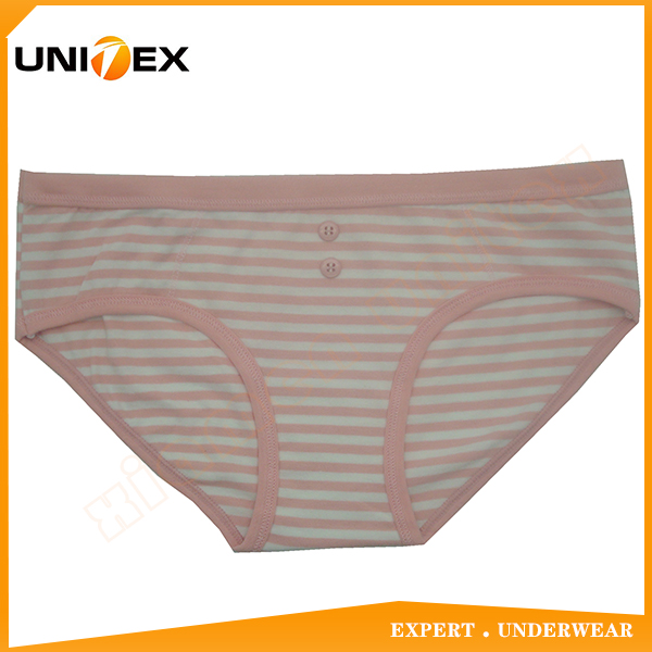 UT-W0004.jpg UT-W0004.jpg
