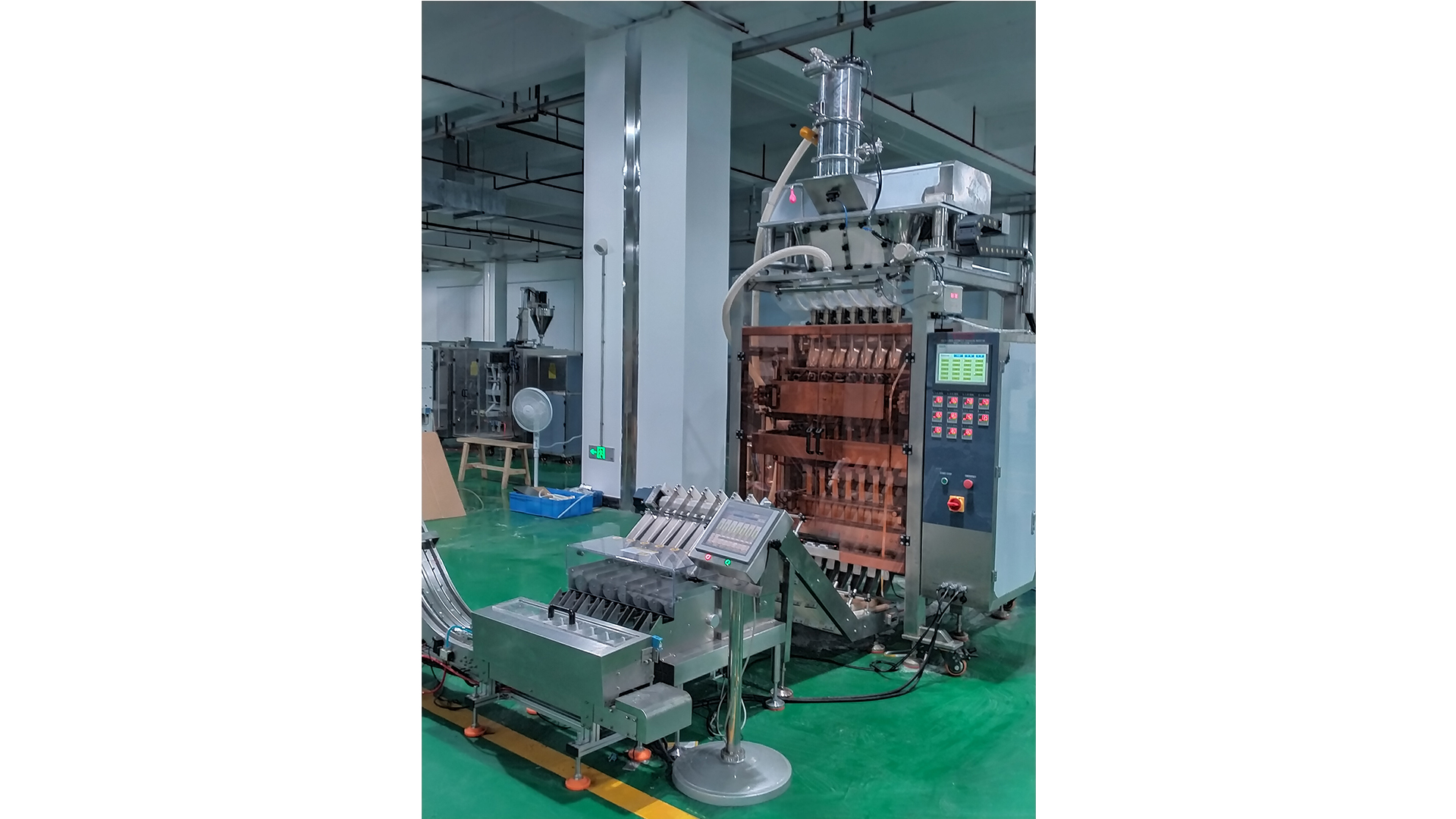 Multi Lanes Stick Powder Packing Machine With Weight Checker And Counting Machine